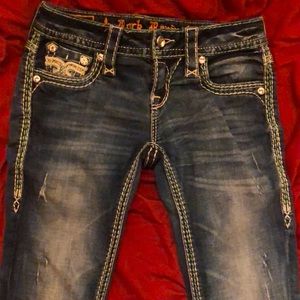 Rock revival, boot cut jeans